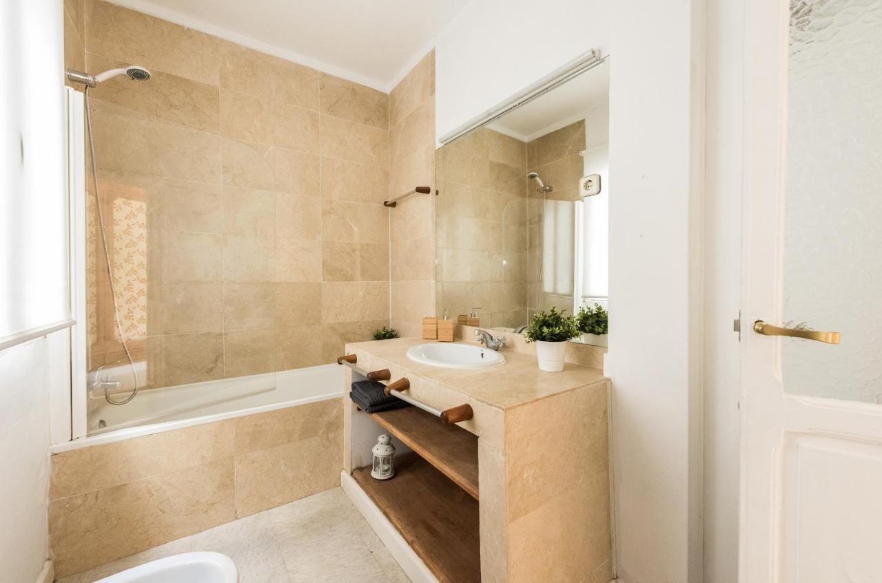 Apartament Plaza Paja Arrendamiento De Temporada Madryt Zewnętrze zdjęcie