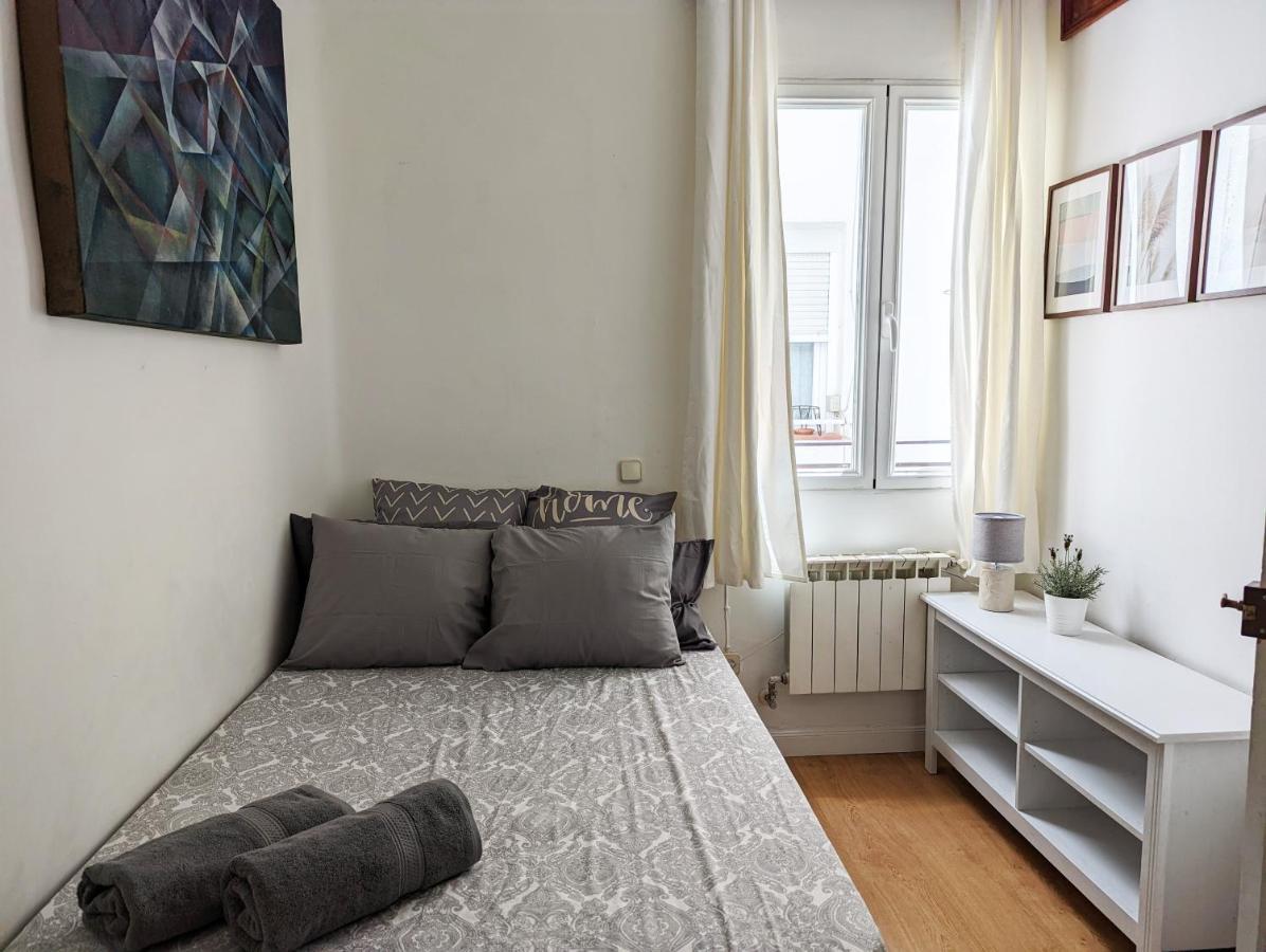 Apartament Plaza Paja Arrendamiento De Temporada Madryt Zewnętrze zdjęcie